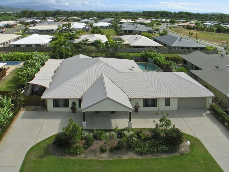 3 Sunbird Close, Port Douglas QLD 4877