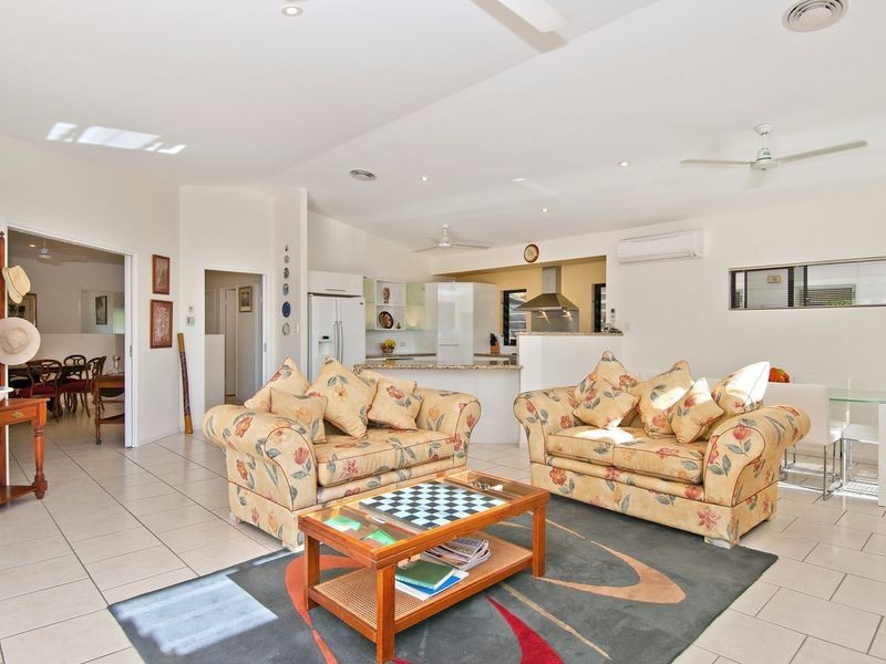 3 Sunbird Close, Port Douglas QLD 4877