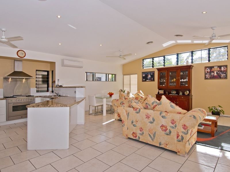 3 Sunbird Close, Port Douglas QLD 4877