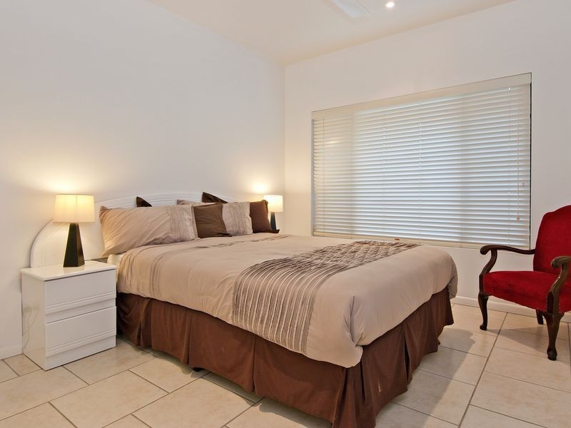 3 Sunbird Close, Port Douglas QLD 4877