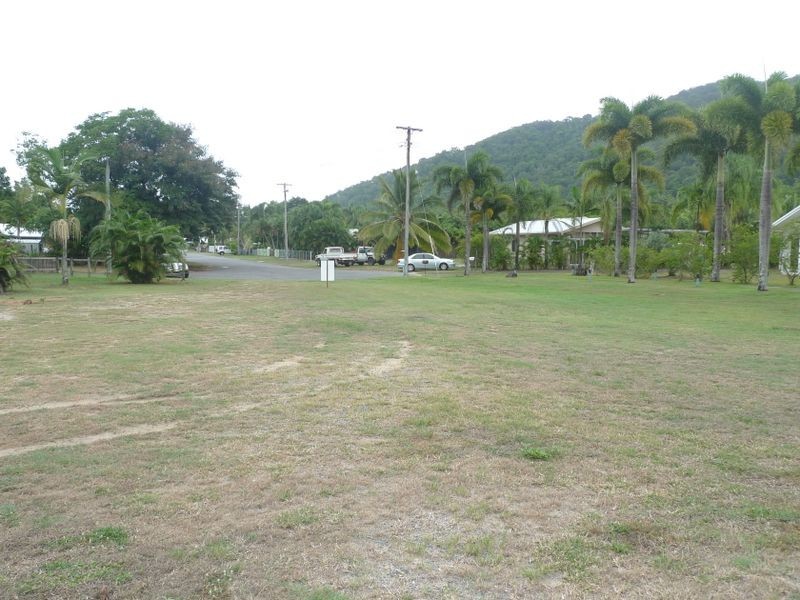 7 Jirimandi Close, Cape Tribulation QLD 4873