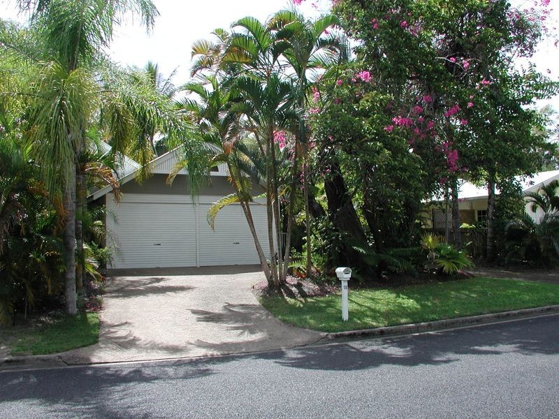 18 Seabrook Avenue, Port Douglas QLD 4877