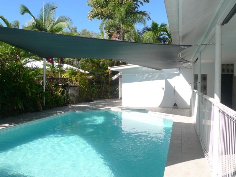 18 Seabrook Avenue, Port Douglas QLD 4877