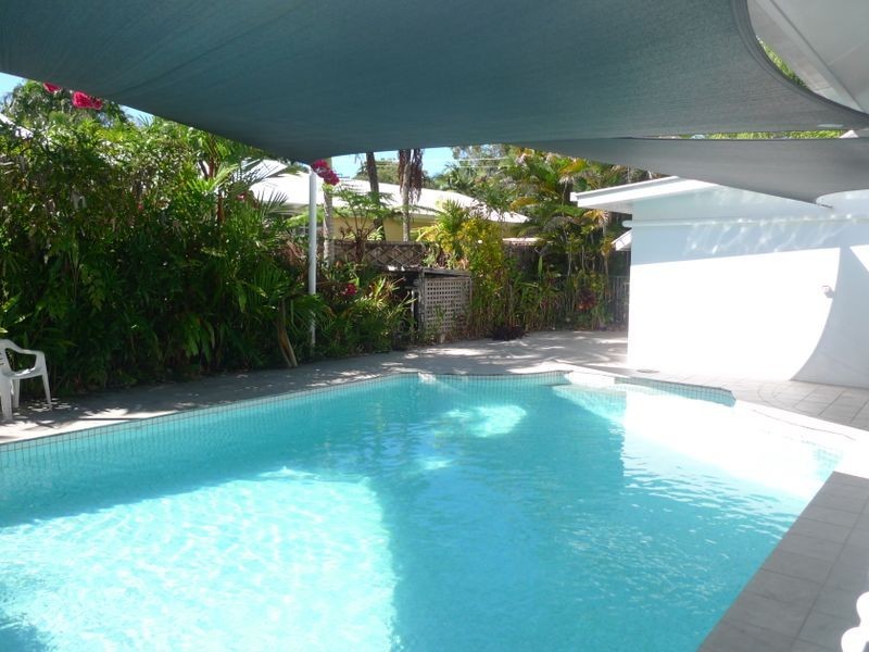 18 Seabrook Avenue, Port Douglas QLD 4877