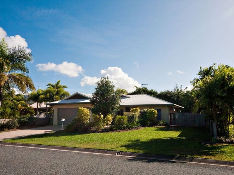 3 Brolga Street, Port Douglas QLD 4877