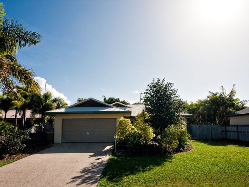 3 Brolga Street, Port Douglas QLD 4877