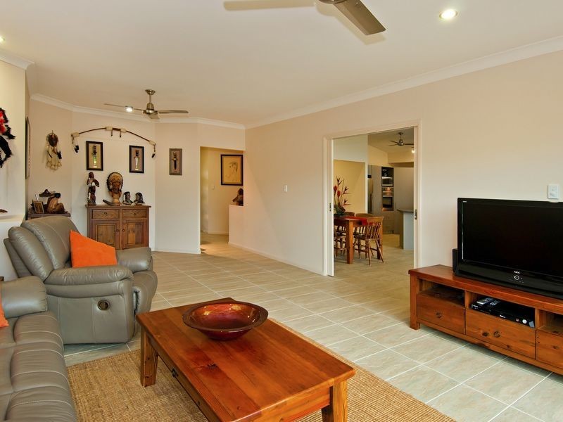 61 Endeavour Street, Port Douglas QLD 4877