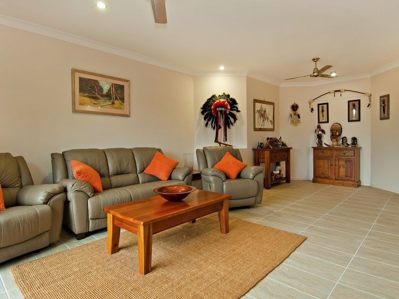 61 Endeavour Street, Port Douglas QLD 4877