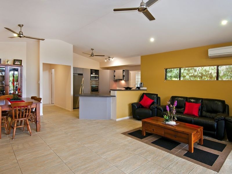 61 Endeavour Street, Port Douglas QLD 4877