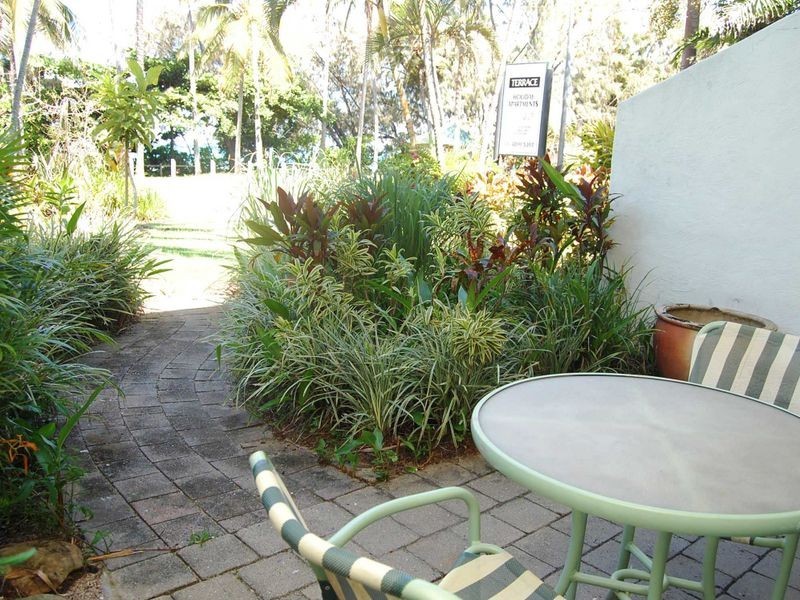 202 Beachfront Terraces, Port Douglas QLD 4877