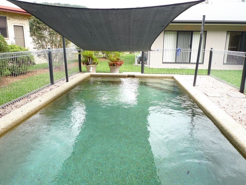 6 White Oak Avenue, Mossman QLD 4873