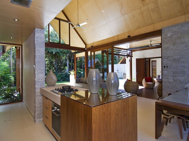 4 Bale` Drive, Port Douglas QLD 4877