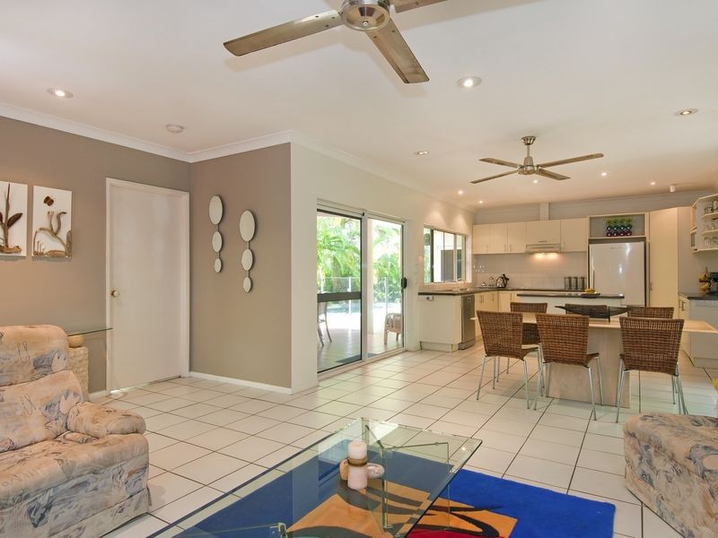 1 Seabrook Avenue, Port Douglas QLD 4877