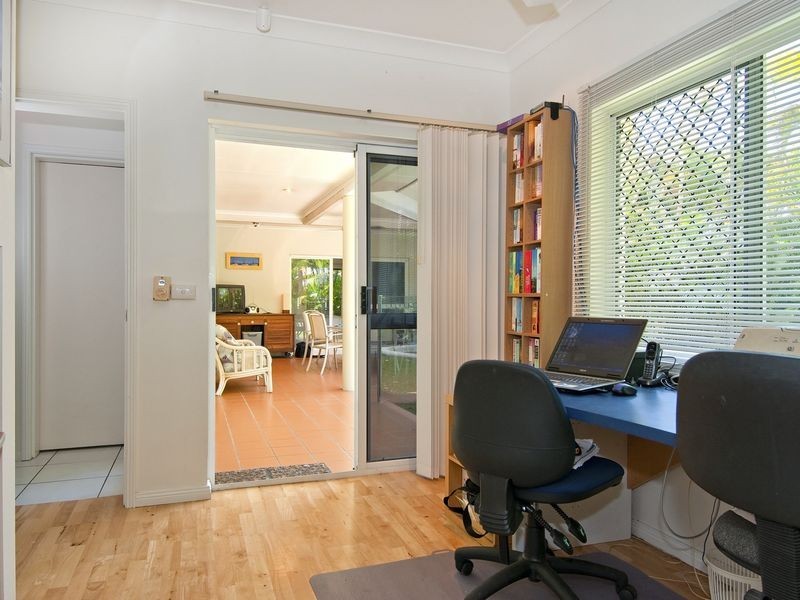 1 Seabrook Avenue, Port Douglas QLD 4877