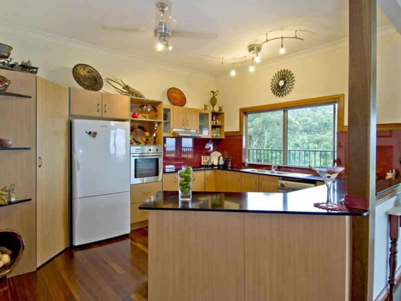 2 Seaview Court, Cape Tribulation QLD 4873