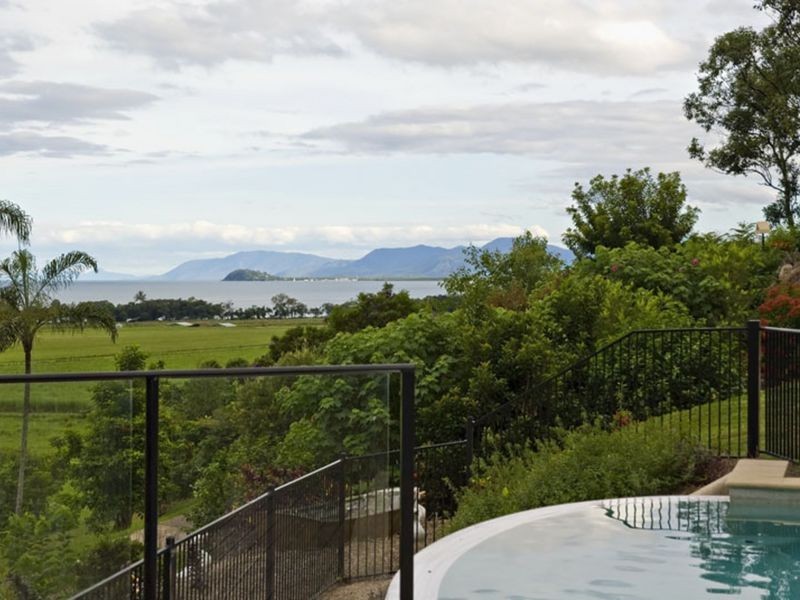 2 Seaview Court, Cape Tribulation QLD 4873