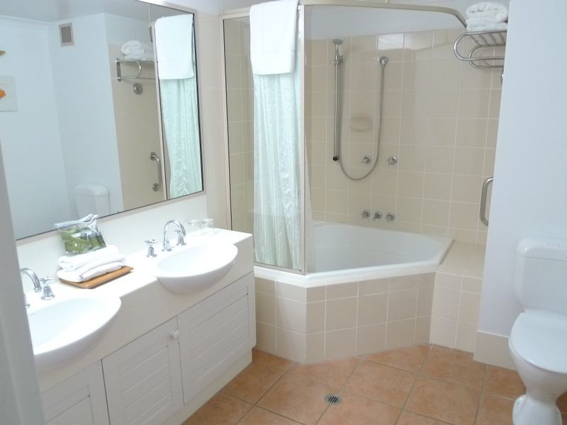 B204 Treetops Resort, Port Douglas QLD 4877