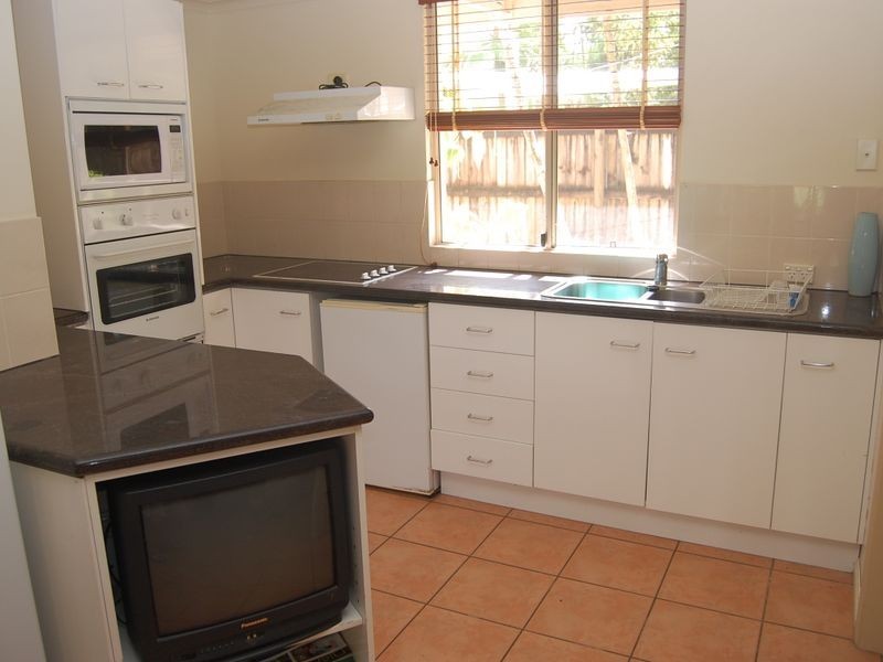 2/14 Andrews Close, Port Douglas QLD 4877