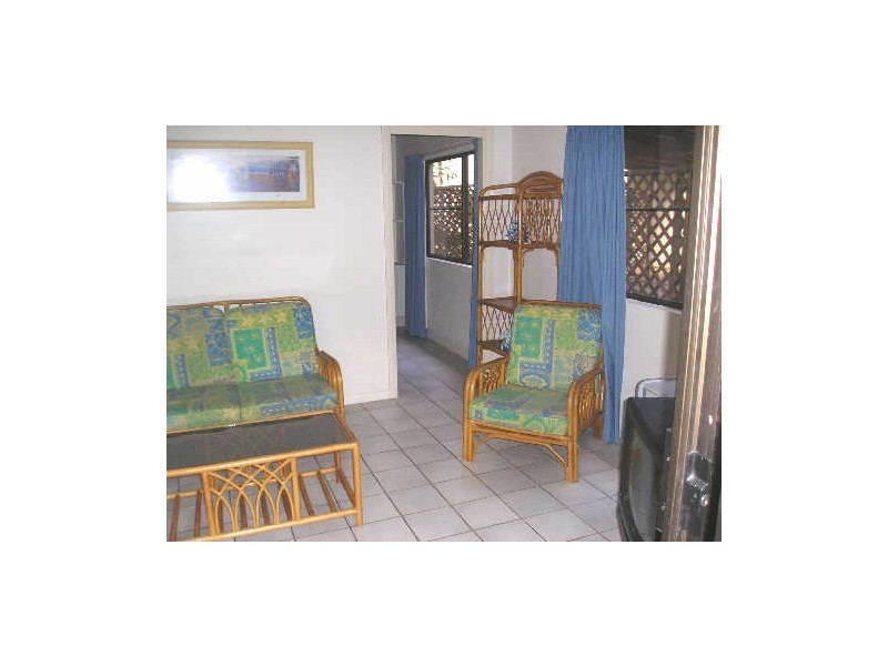 4/5 Tropic Court, Tamarind, Port Douglas QLD 4877