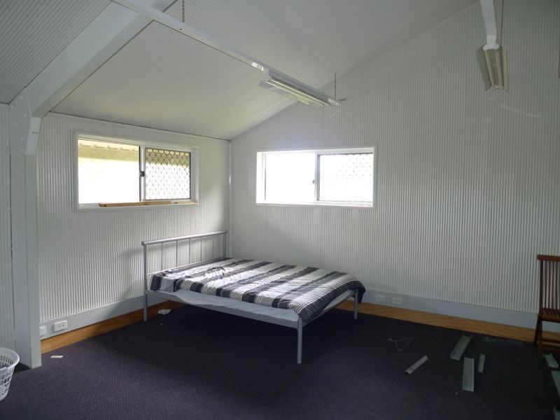 22 Theresa Drive, Mossman QLD 4873