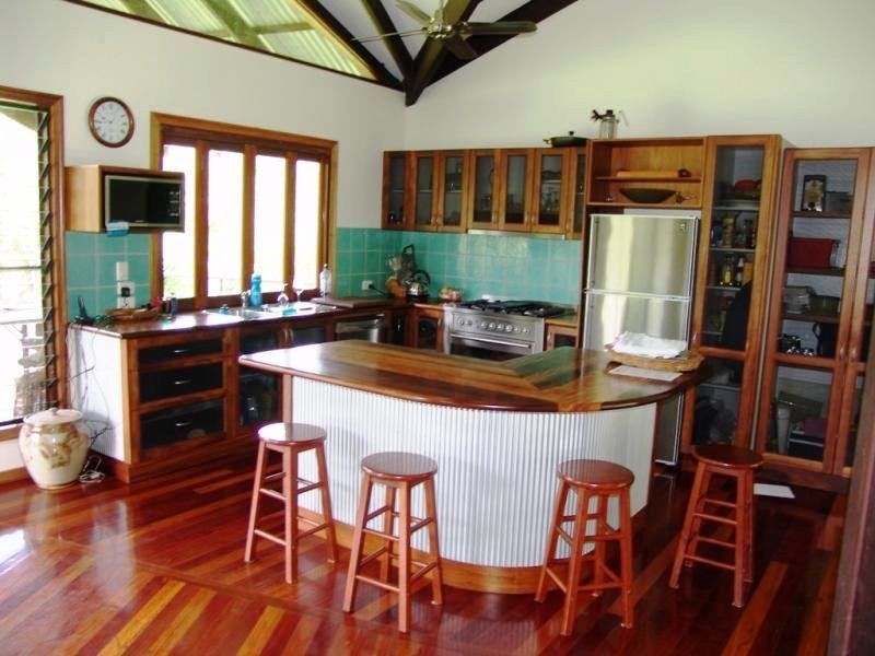 18 Kingfisher Lane, Whyanbeel QLD 4873