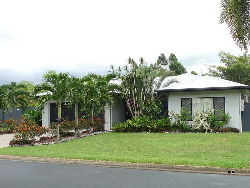 2 Harper Street, Mossman QLD 4873