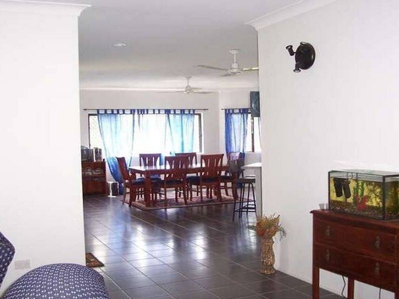 2 Harper Street, Mossman QLD 4873