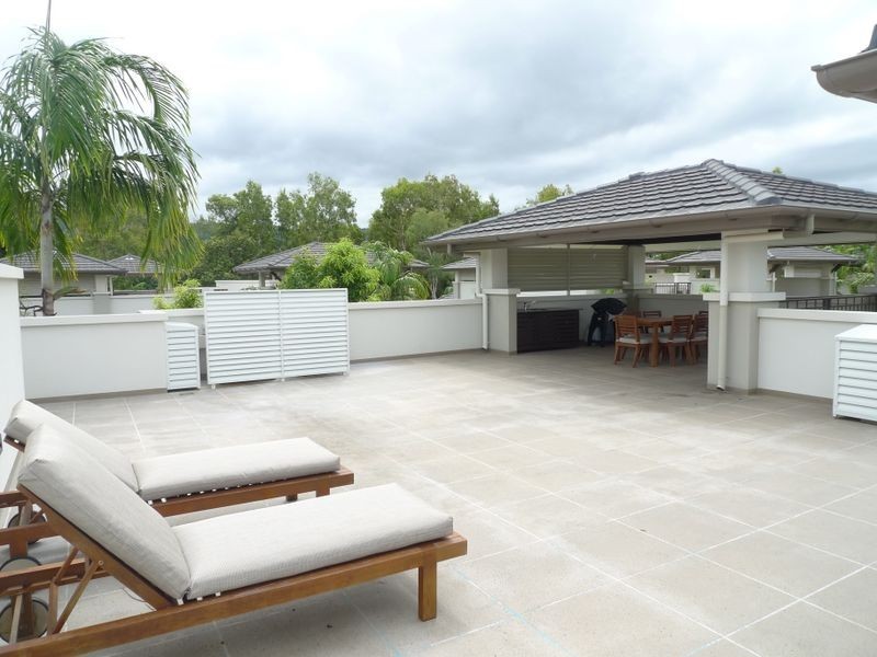 208 Sea Temple, Port Douglas QLD 4877