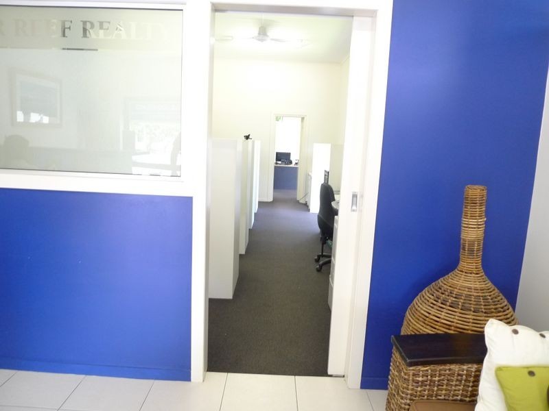 Shop 2/30 Wharf Street, Port Douglas QLD 4877