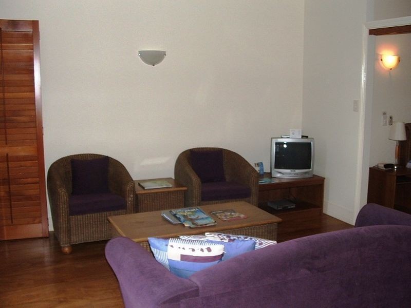 217 Mantra Lot 20 Macrossan St, Port Douglas QLD 4877