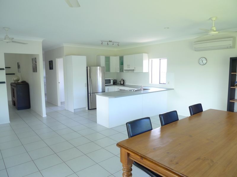 8 Bower Close, Port Douglas QLD 4877