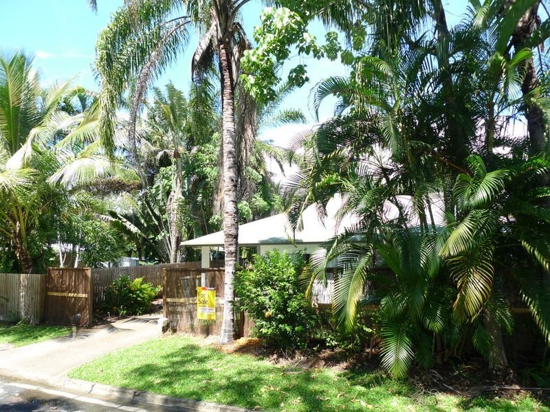 2/41 Pecten Avenue, Port Douglas QLD 4877