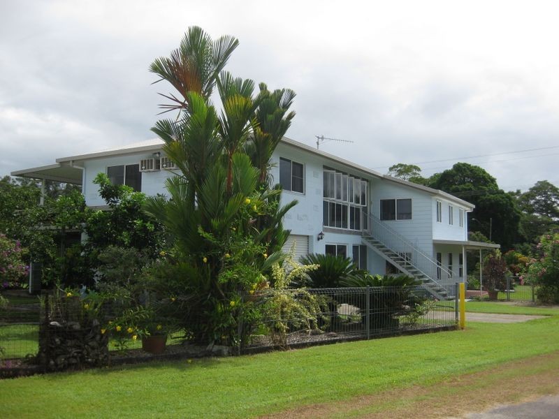 1 Miallo Road, Miallo QLD 4873