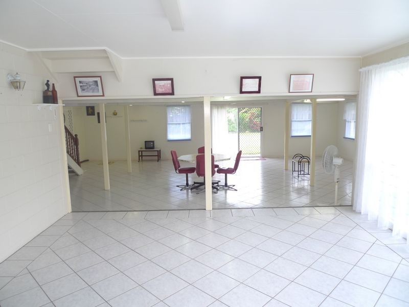 1 Miallo Road, Miallo QLD 4873