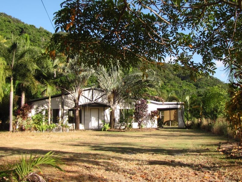 12 Lifu Close, Wonga Beach QLD 4873