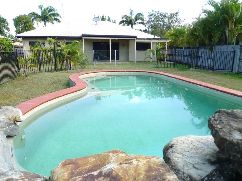 9 Ulysses Avenue, Port Douglas QLD 4877