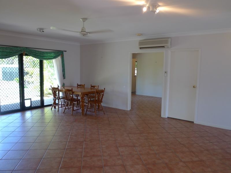 9 Ulysses Avenue, Port Douglas QLD 4877