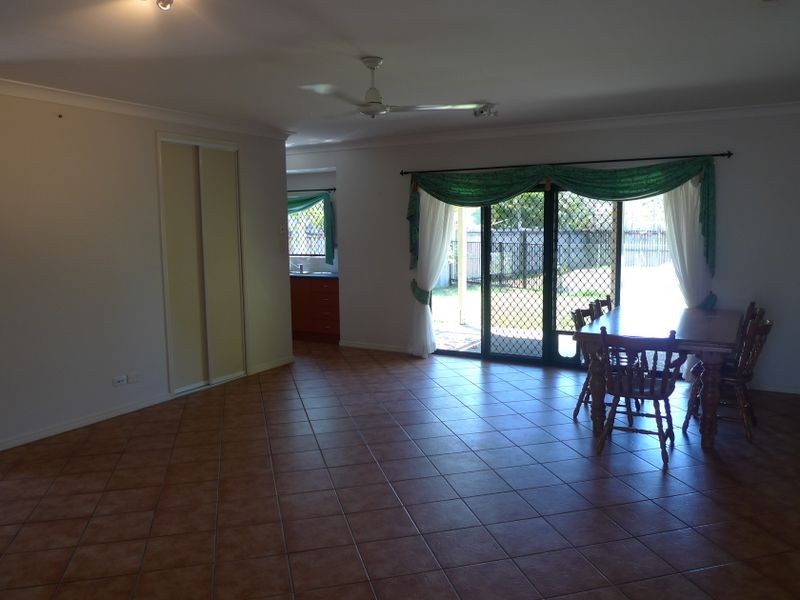 9 Ulysses Avenue, Port Douglas QLD 4877
