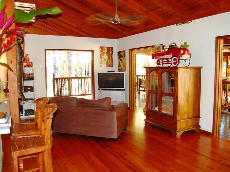 7 Ribbon Avenue, Port Douglas QLD 4877