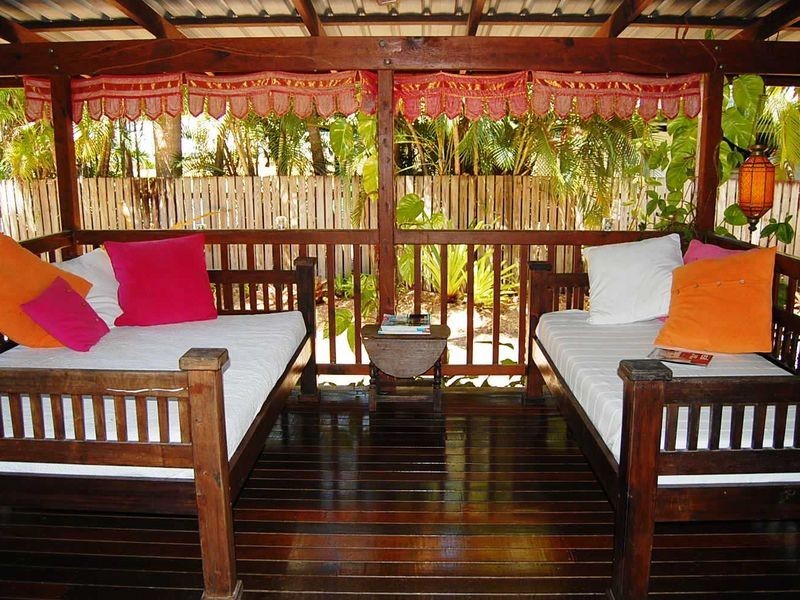 7 Ribbon Avenue, Port Douglas QLD 4877