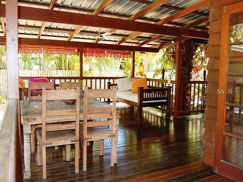 7 Ribbon Avenue, Port Douglas QLD 4877