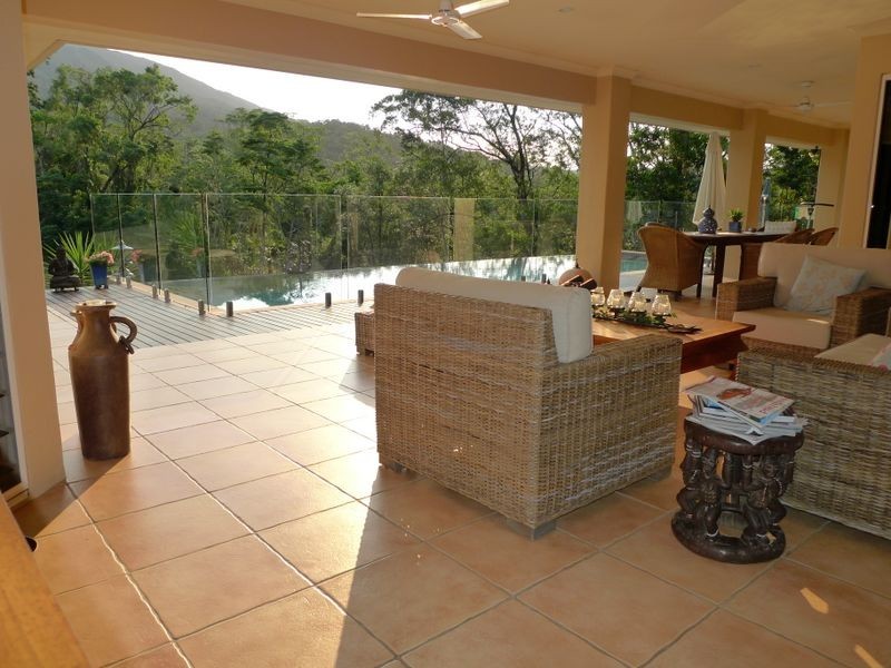 5 Kingfisher Lane Whyanbeel, Port Douglas QLD 4877