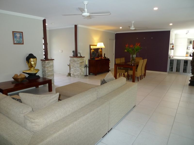 19 Ulysses Avenue, Port Douglas QLD 4877