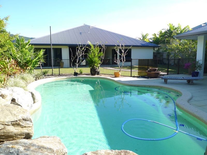 19 Ulysses Avenue, Port Douglas QLD 4877