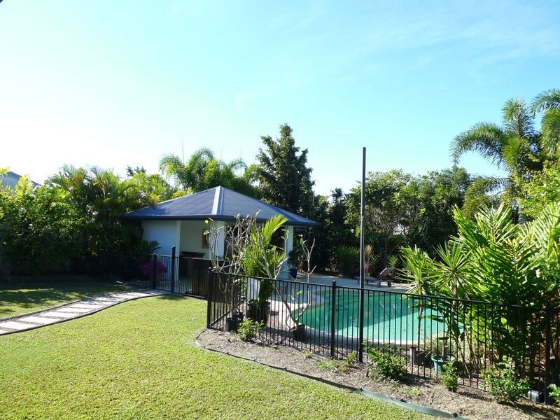19 Ulysses Avenue, Port Douglas QLD 4877