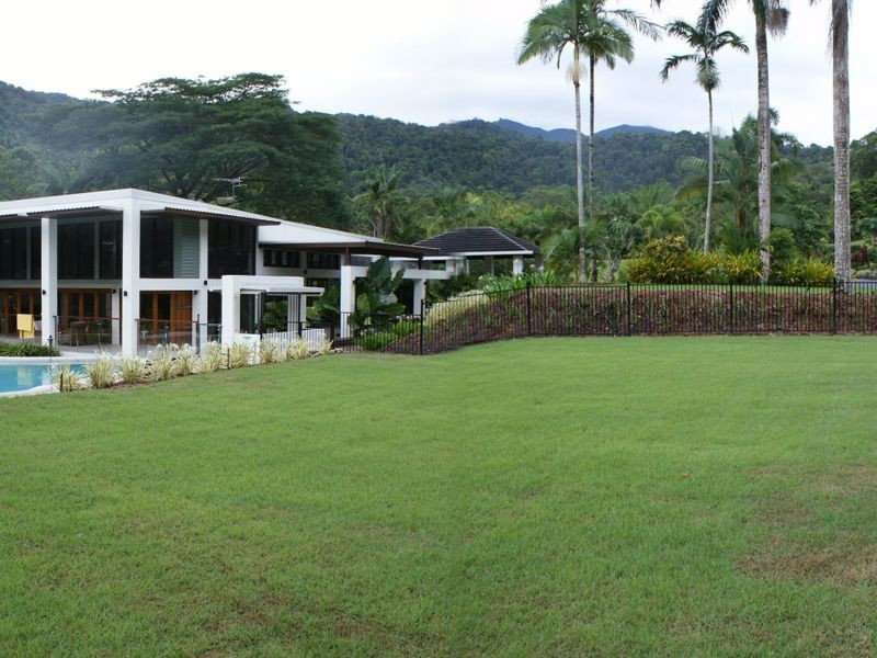 Port Douglas QLD 4877