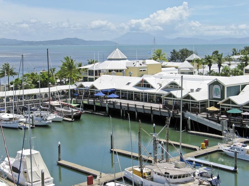 10 Macrossan Street, Port Douglas QLD 4877