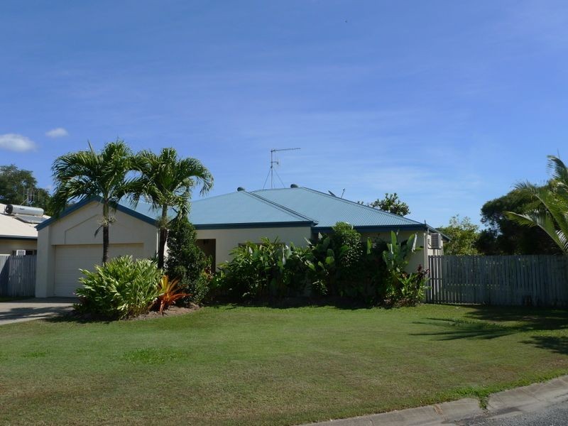 16 Lorikeet Close, Port Douglas QLD 4877