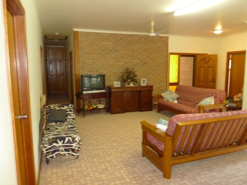 25 Marlin Drive, Cape Tribulation QLD 4873