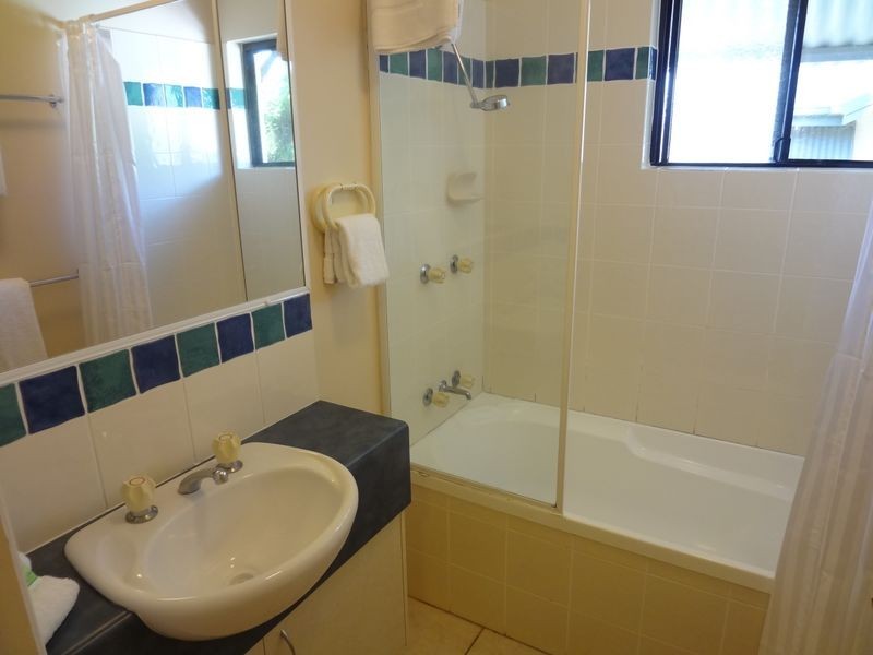 Villa/17 Bay Villas 51 Davidson Street, Port Douglas QLD 4877